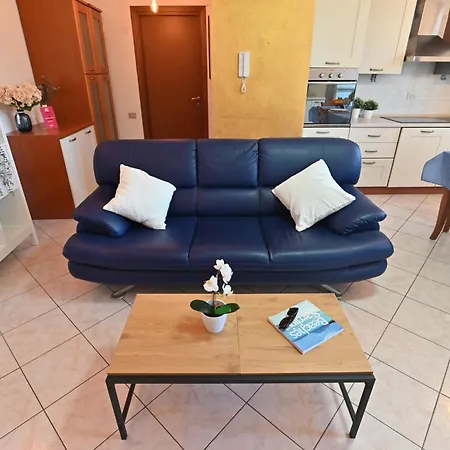 Appartement Izzhome Orange Tree Pula